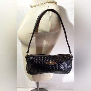 Elliott Lucca Purse Shoulder Bag Woven Leather Color Black Zip